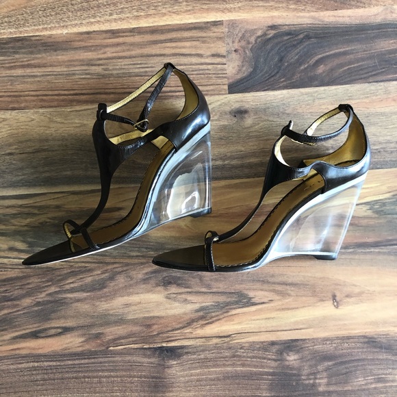 Bebe t-strap wedges sandals - Picture 6 of 7